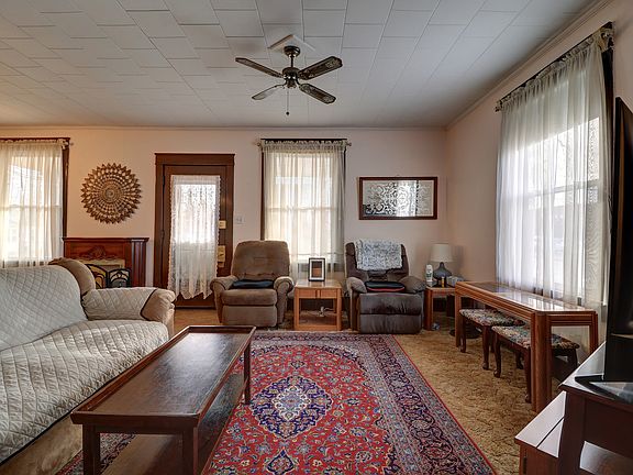 2nd image of 700 N 3rd St