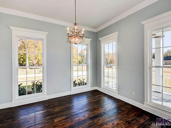 5th image of 6441 Oak Cluster Dr