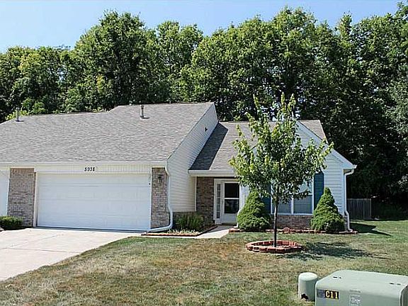 3rd image of 5938 Blue Heron Way