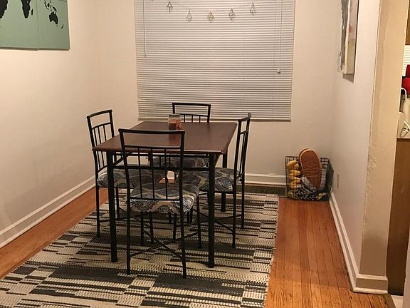 Breakfast Room