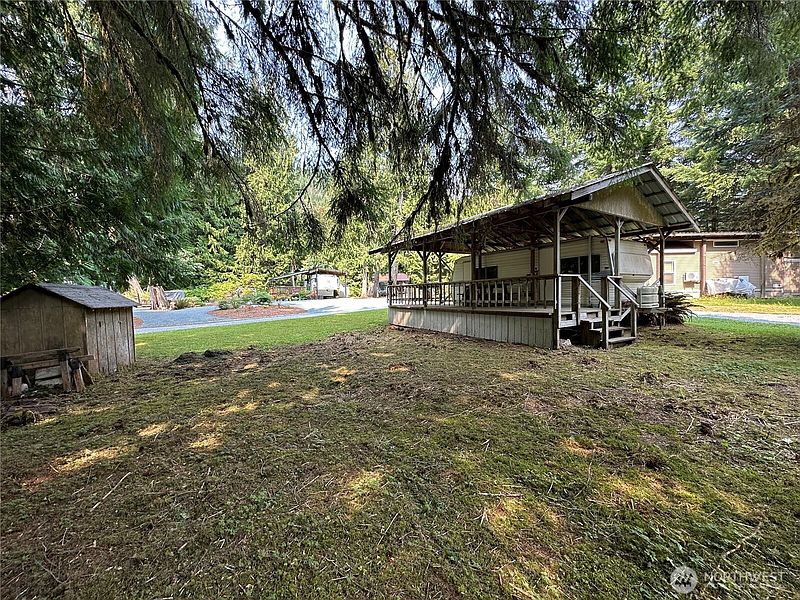 3rd image of 4659 Skagit Trail