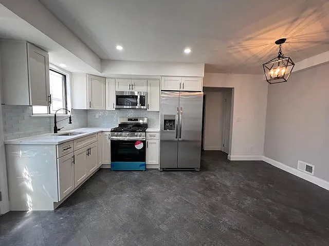 Building Photo - 230 Monahan Ave