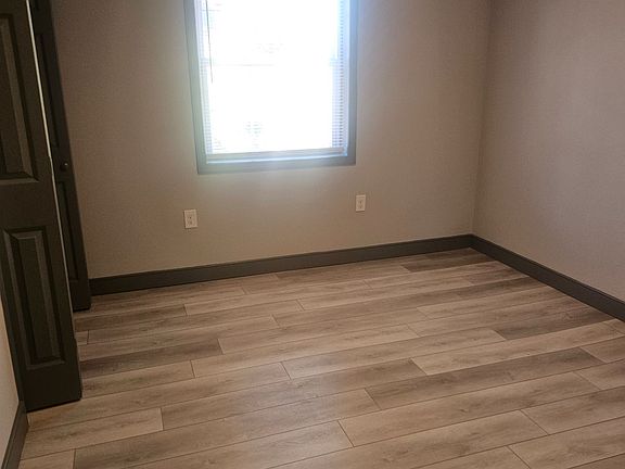 5th image of 2001 Lakeview Ave APT G