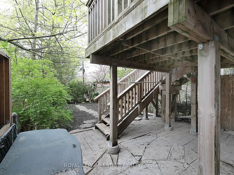 27 Sycamore Pl — Photo 34