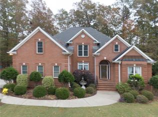 1033 Columbus Dr, Jonesboro, GA 30236