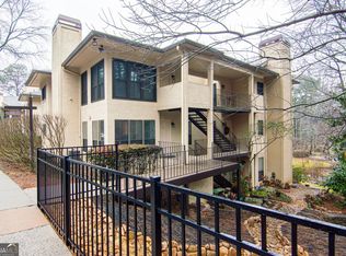 1107 SE Killarney Rd, Smyrna, GA 30080