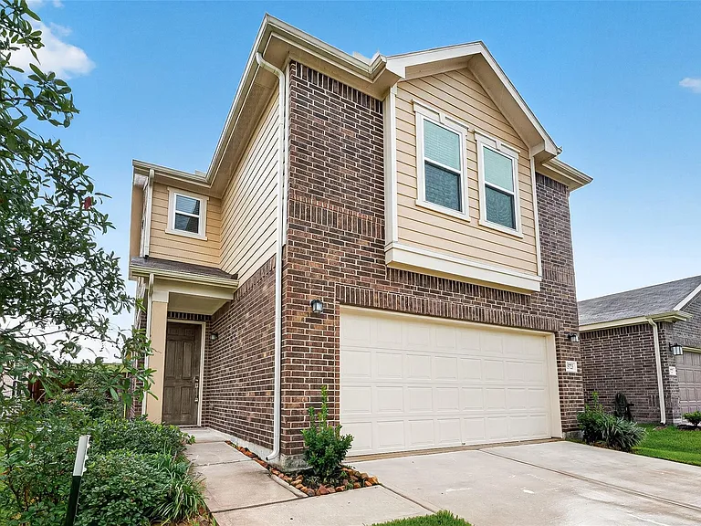 15723 Autumn Chicory Dr — Photo 3