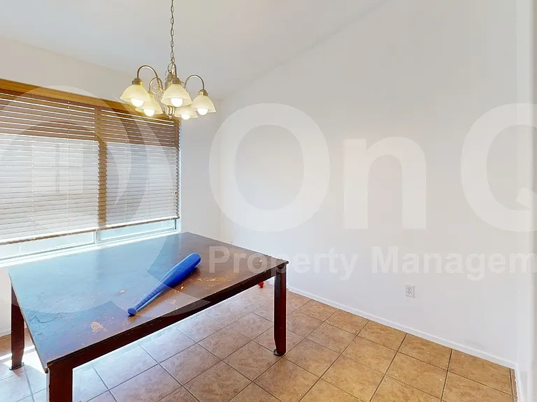 7218 S Canterbury Tale Dr — Photo 8
