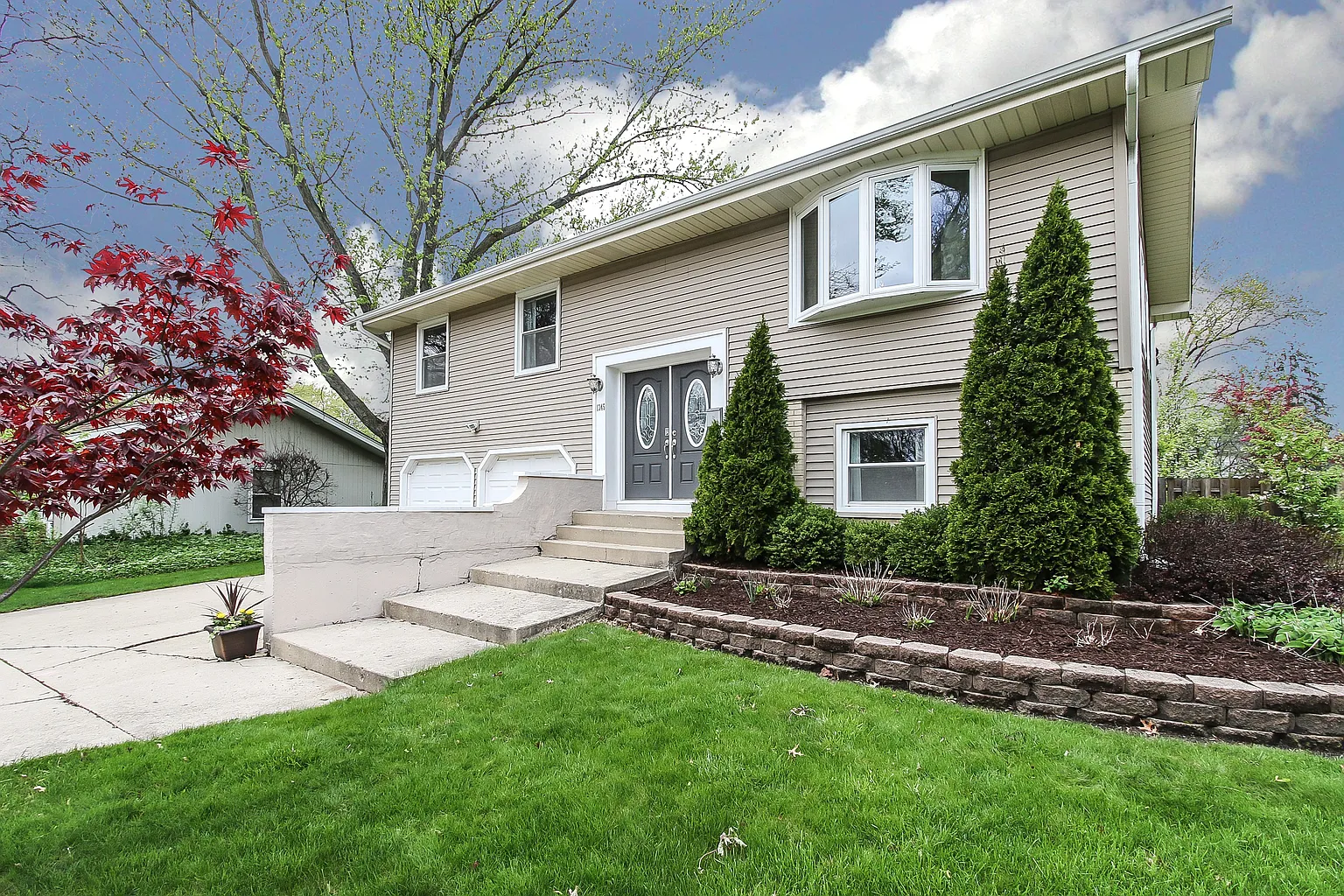 1345 Fairmont Rd photo 1