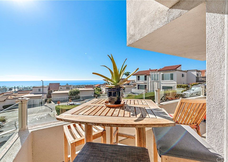 1st image of 804 Calle Pluma