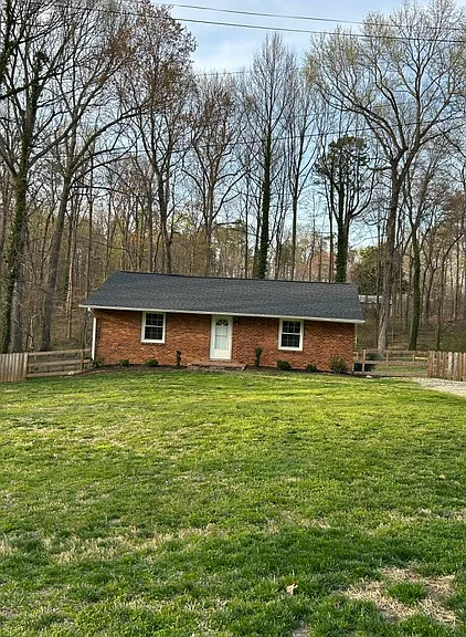 4879 Brickyard Ln — Photo 2