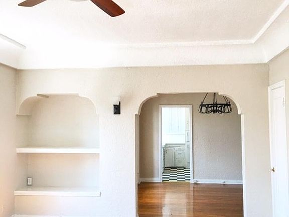 3rd image of 617 N Spaulding Ave