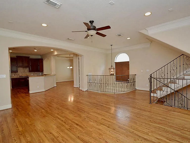 6310 Hamman St #C — Photo 7