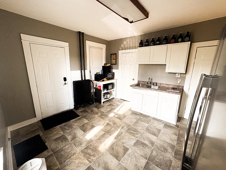 123 Colorado St E #123 — Photo 9