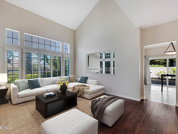 3rd image of 180 Windrose Dr