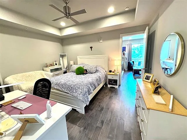 900 Bartholomew St #314 — Photo 9