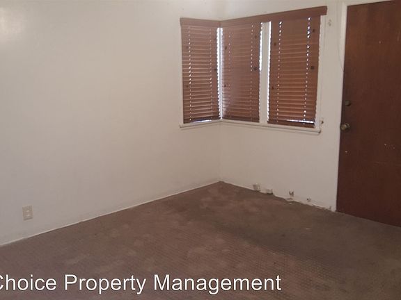 2nd image of 1110 W Poplar St