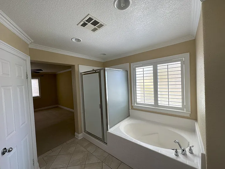 3075 Summer Breeze Ave — Photo 13