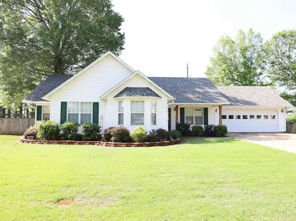 3302 Willow Ln, Paragould, AR 72450
