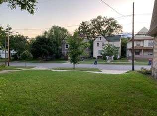 738 Union Ave SE, Grand Rapids, MI 49503