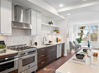 1120 34th Ave APT C, Seattle, WA 98122