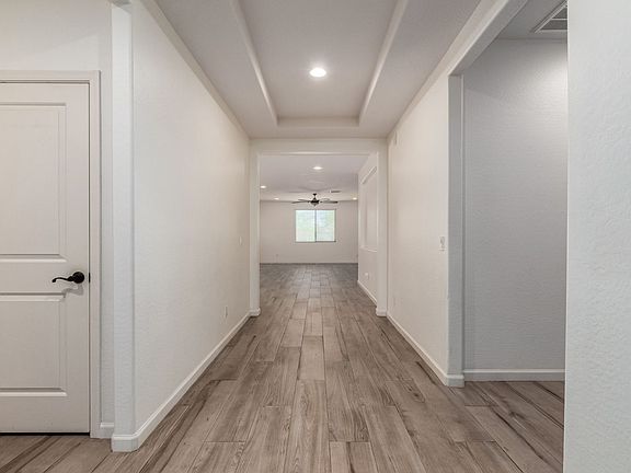 5th image of 35565 N Bandolier Dr