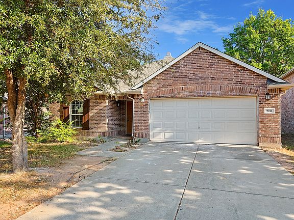 2nd image of 9721 Everson Dr