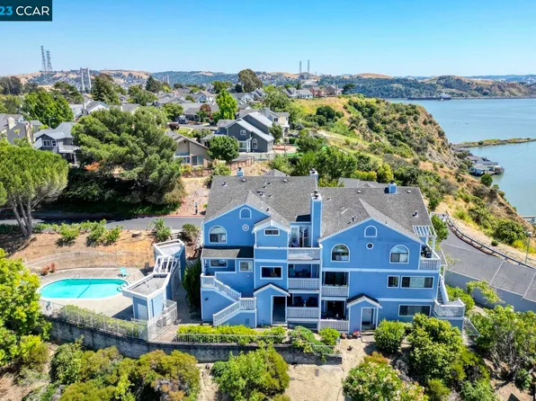 190 Sea Crest Cir, Vallejo, CA 94590