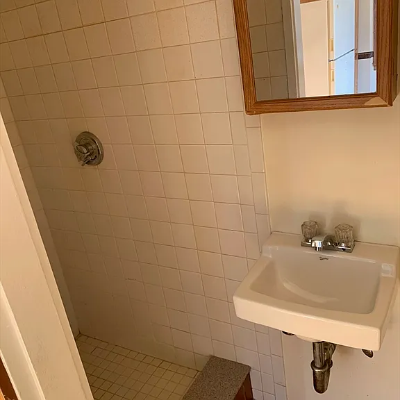 42 Harvard Ave #9 — Photo 5
