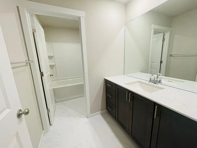 5940 Addison Rd SW — Photo 24