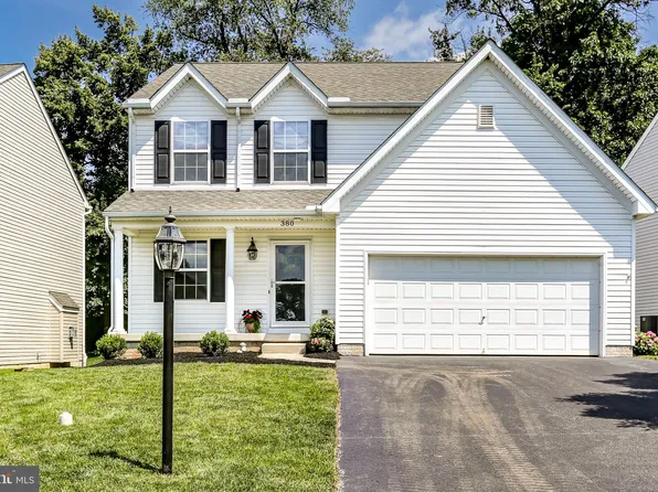 380 Sunbury Way, Red Lion, PA 17356