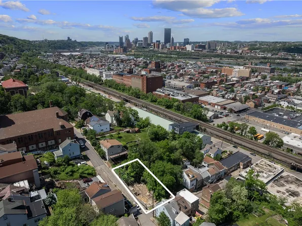32 Eleanor St, Pittsburgh, PA 15203