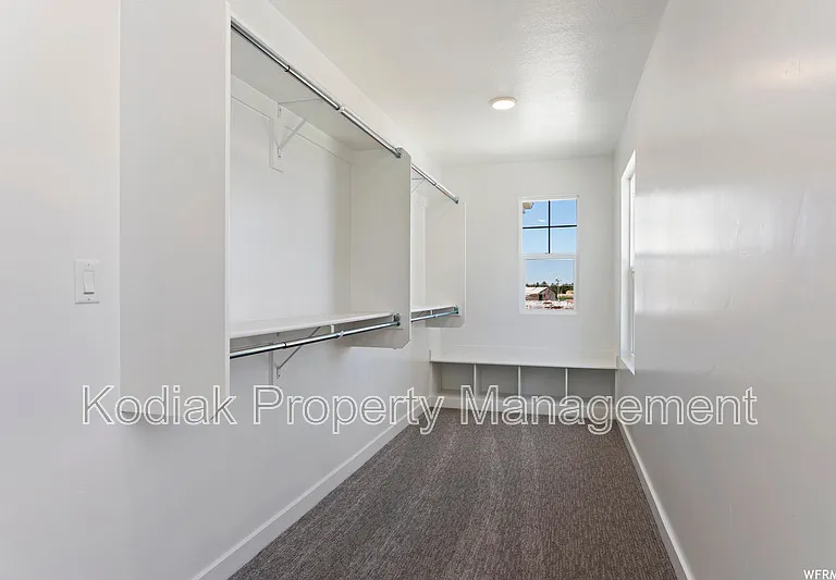 991 W Shoreline Dr — Photo 17