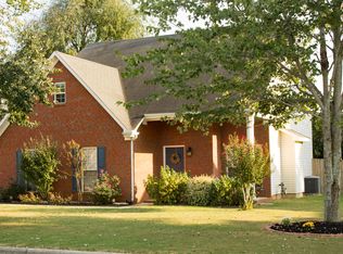 102 Dupont Cir, Madison, AL 35758