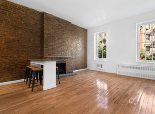 220 W 15th St APT 3A, New York, NY 10011