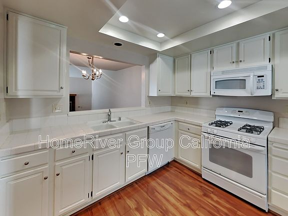 5th image of 2584 Jacklight Cv