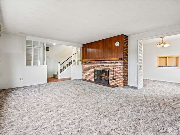 4th image of 1421 N Highland Street