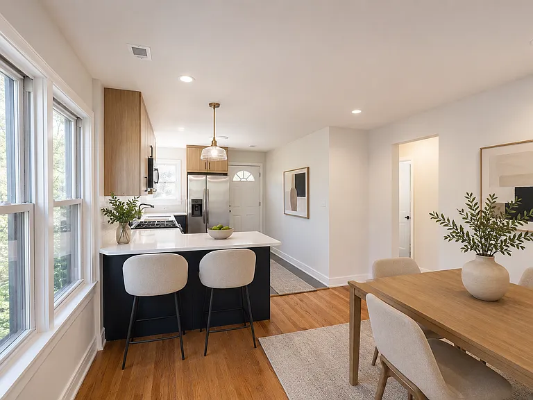 7212 S Euclid Ave #2 — Photo 8