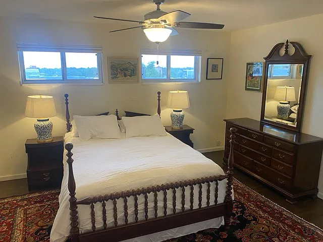 224 Hermosa Dr SE — Photo 14