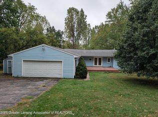 8876 E State Rd, Haslett, MI 48840