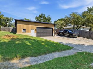 1304 Clark Ave, Independence, MO 64057