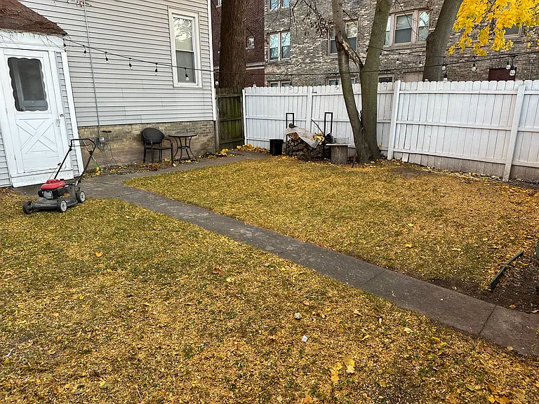 2747 N Murray Ave — Photo 7