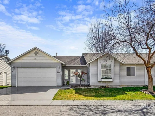 8133 W Penny Ln, Garden City, ID 83714