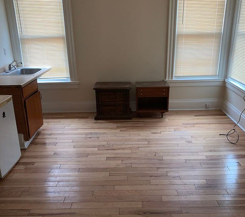 2nd image of 166 W Liberty St Unit 7A