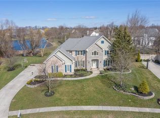 1252 Clay Spring Dr, Carmel, IN 46032