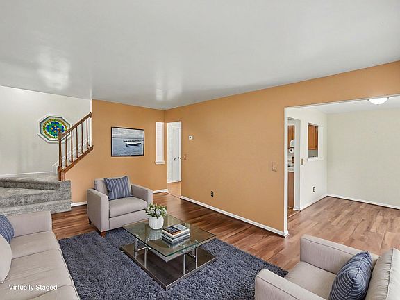 4th image of 7360 S Kingston Ct #23