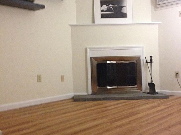 Close up Fireplace, Living Rm