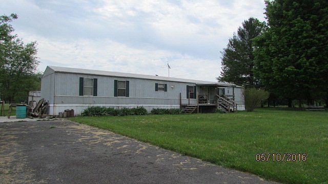 1st image of 44 Persimmon Ln