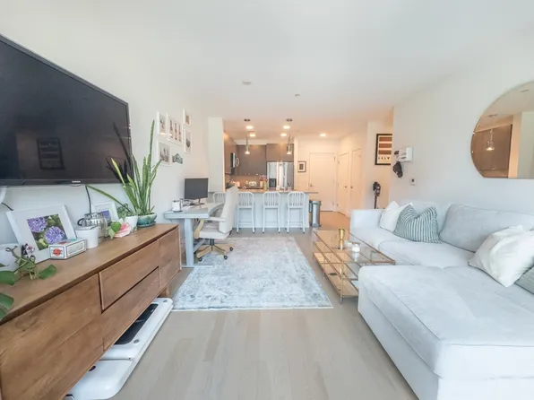 65 Lewis St, Boston, MA