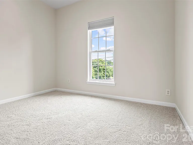 417 Armour St — Photo 31